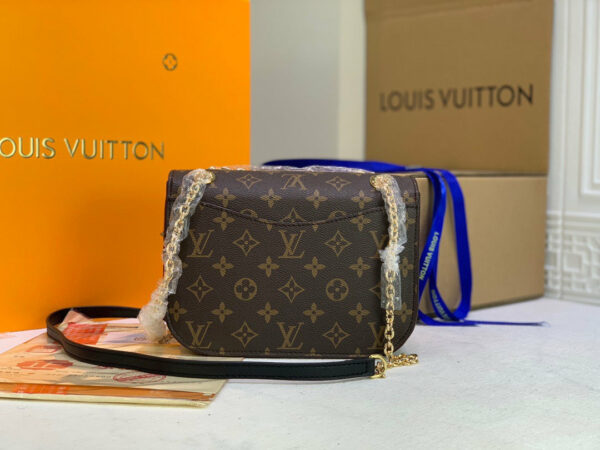 New Arrival L*V Handbag 646