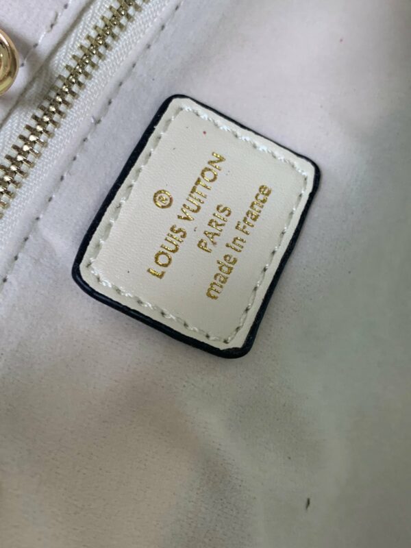 New Arrival L*V Handbag 640