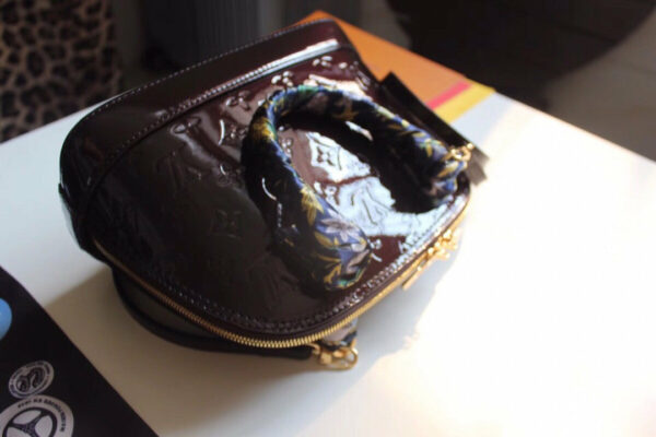 New Arrival L*V Handbag 625