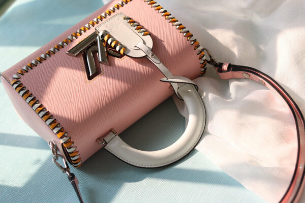 New Arrival L*V Handbag 623
