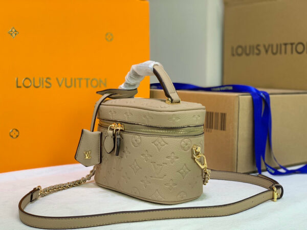 New Arrival L*V Handbag 617