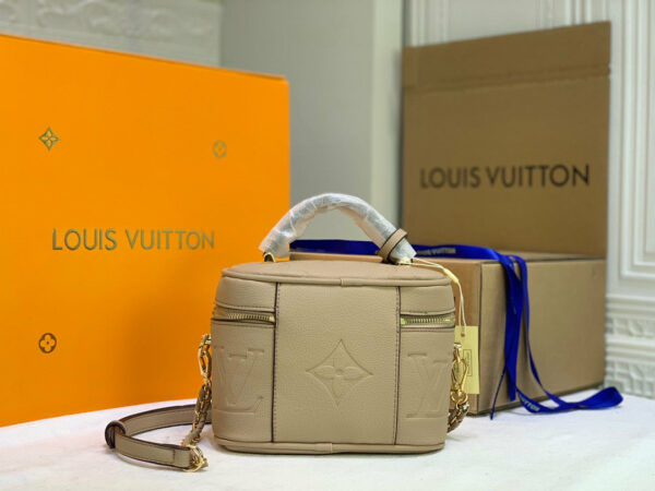 New Arrival L*V Handbag 617