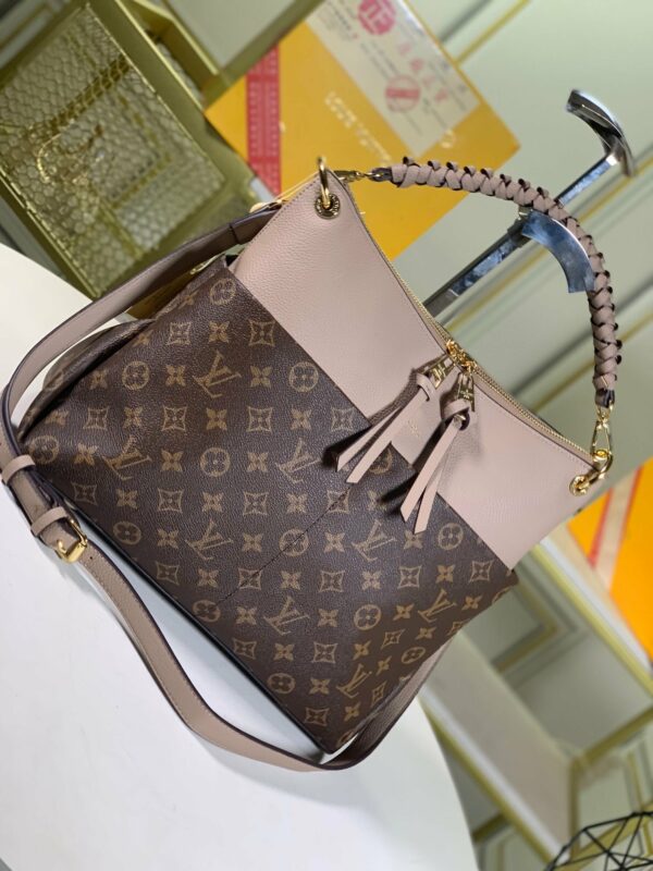 New Arrival L*V Handbag 598