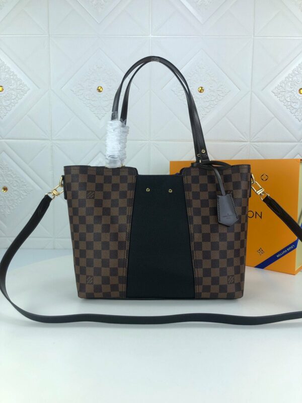 New Arrival L*V Handbag 557