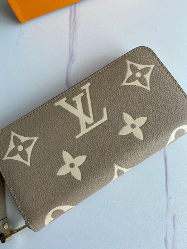 New Arrival L*V Handbag 523