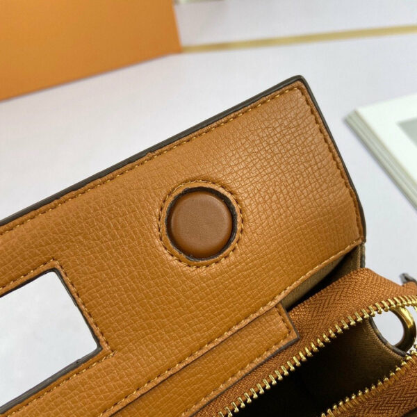 New Arrival L*V Handbag 425