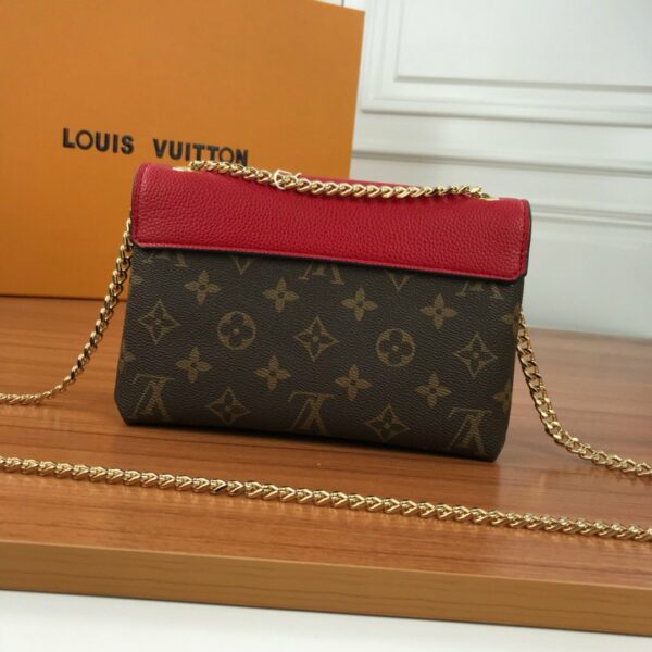 New Arrival L*V Handbag 399