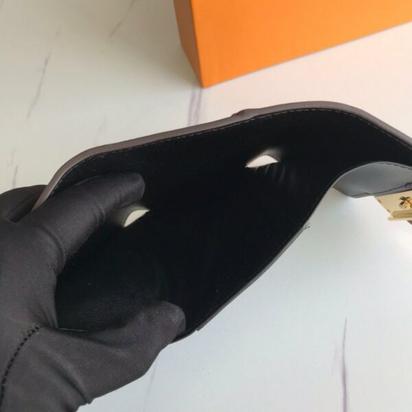 New Arrival L*V Handbag 368
