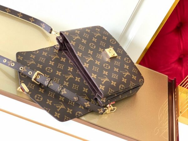 New Arrival L*V Handbag 364