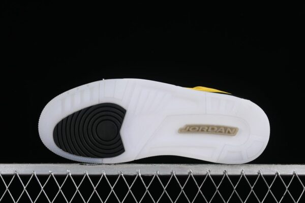 AJ Spizike Low Lightning HF4319-741