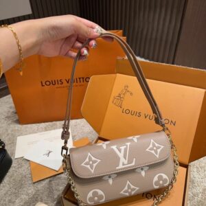 New Arrival LV Handbag L915
