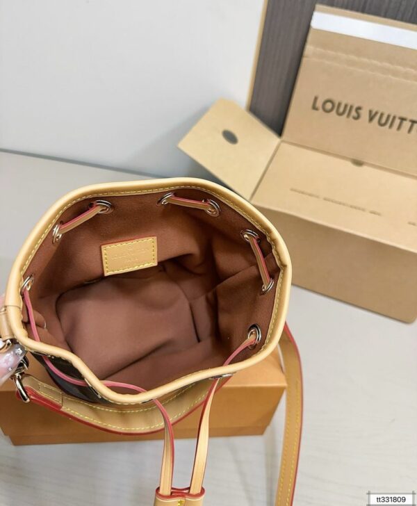 New Arrival LV Handbag L894