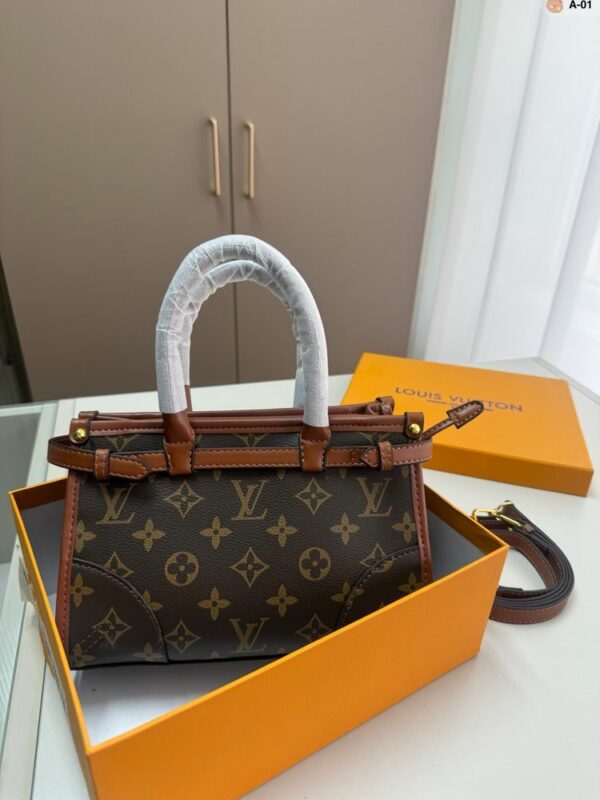 New Arrival LV Handbag L865