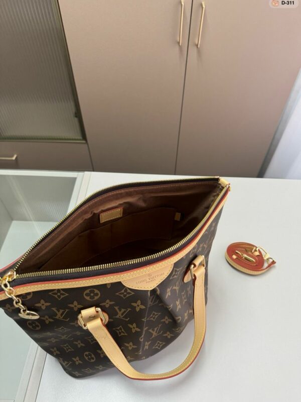 New Arrival LV Handbag L860