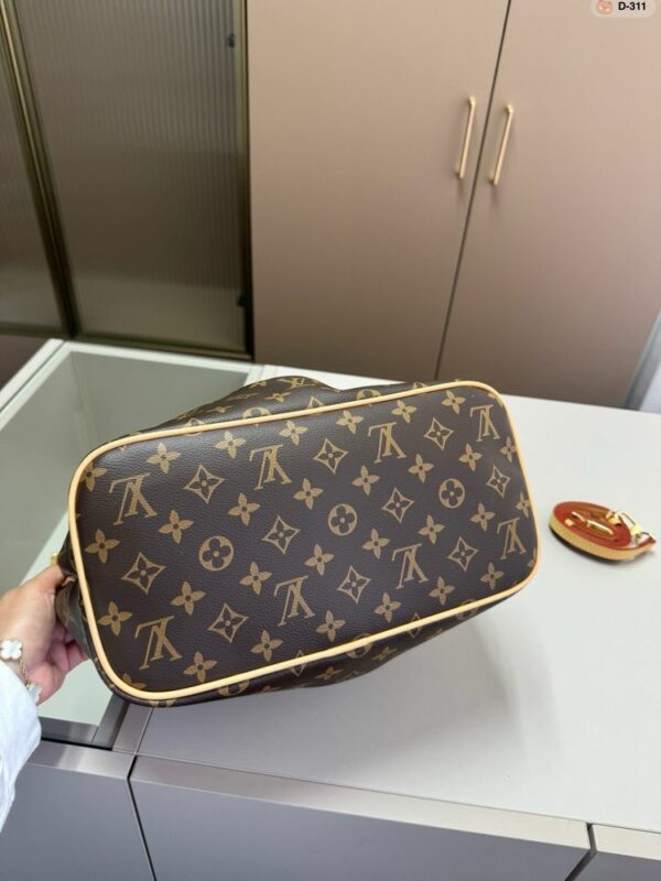 New Arrival LV Handbag L860