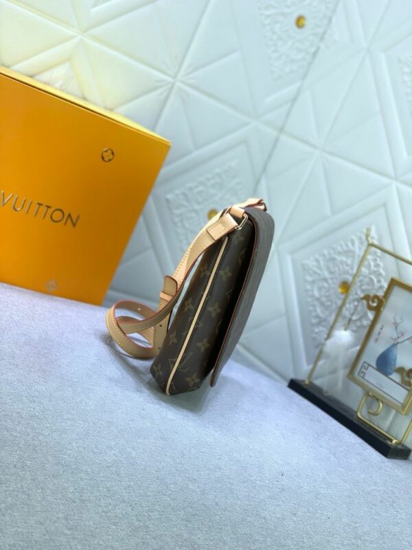 New Arrival L*V Handbag 1386