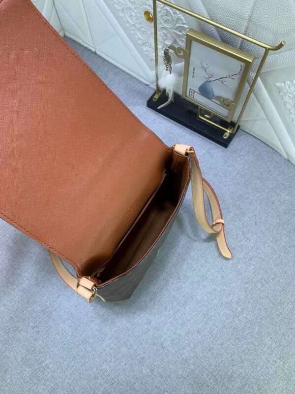 New Arrival L*V Handbag 1386