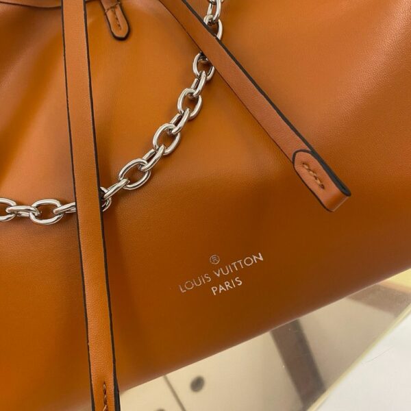 New Arrival L*V Handbag 1382