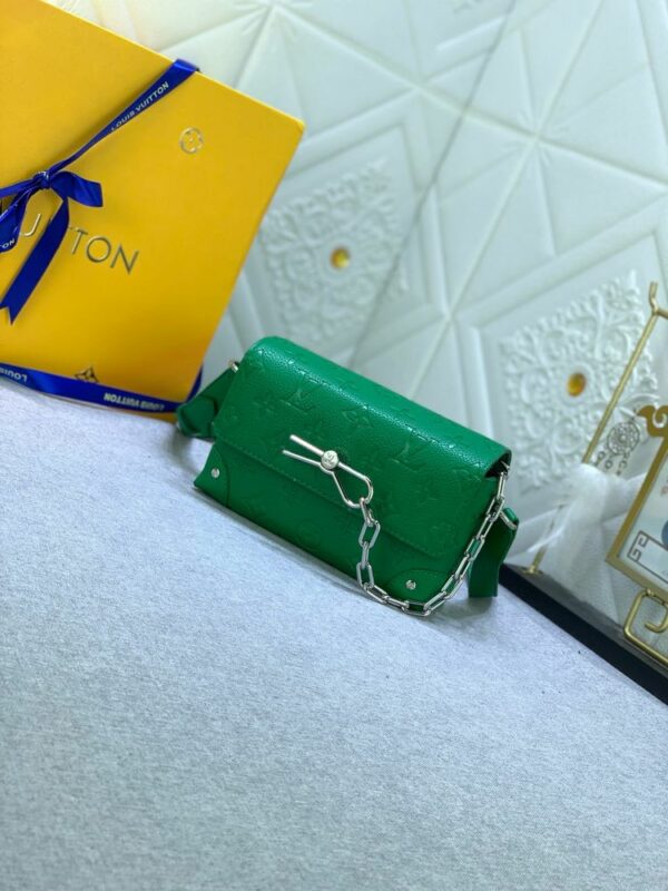New Arrival L*V Handbag 1370