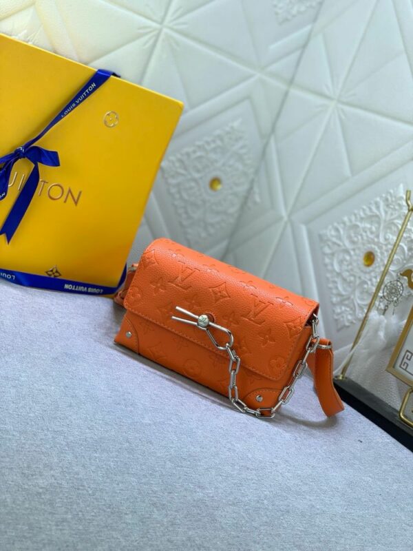 New Arrival L*V Handbag 1370