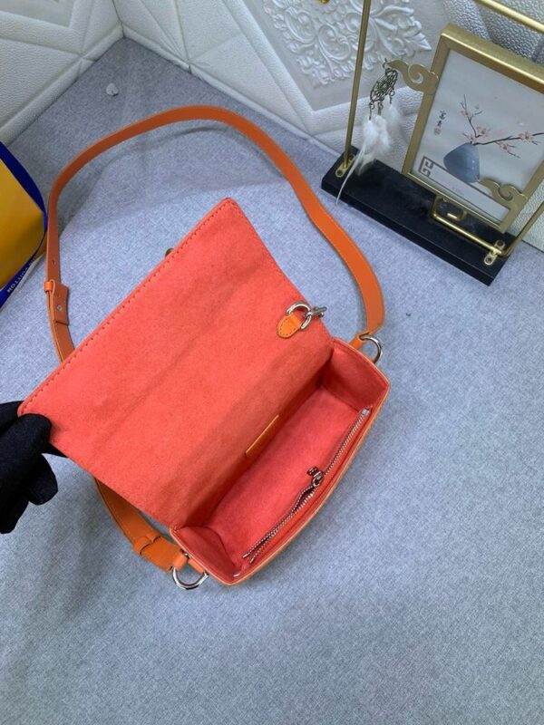 New Arrival L*V Handbag 1370