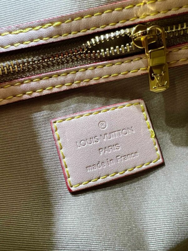 New Arrival L*V Handbag 1363