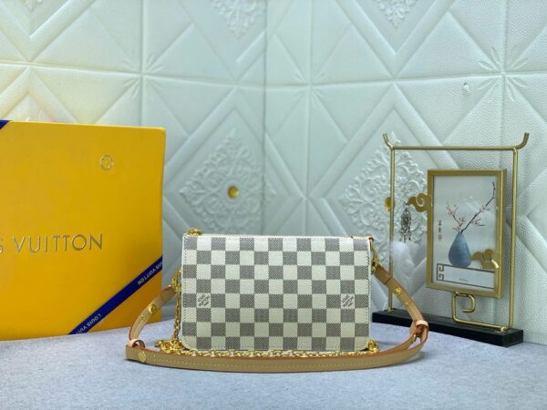 New Arrival L*V Handbag 1350