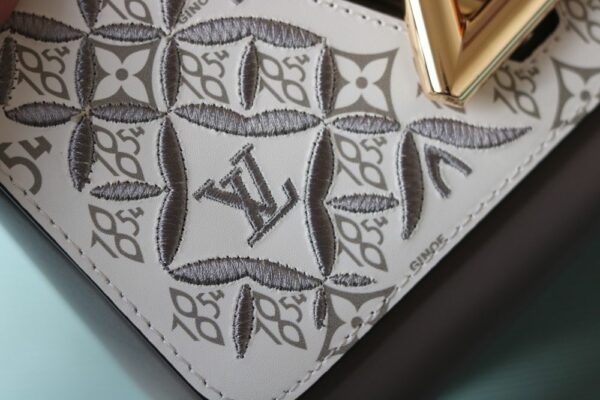 New Arrival L*V Handbag 1347
