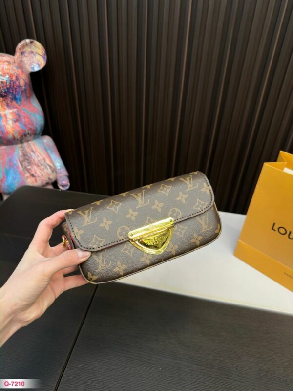 New Arrival LV Handbag L759