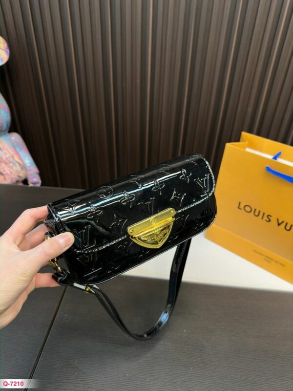 New Arrival LV Handbag L759