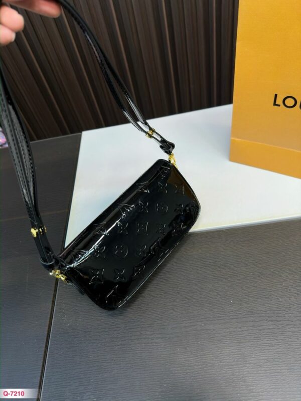 New Arrival LV Handbag L759