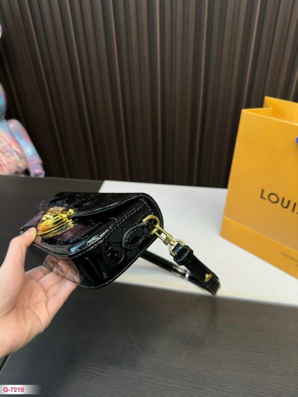 New Arrival LV Handbag L759