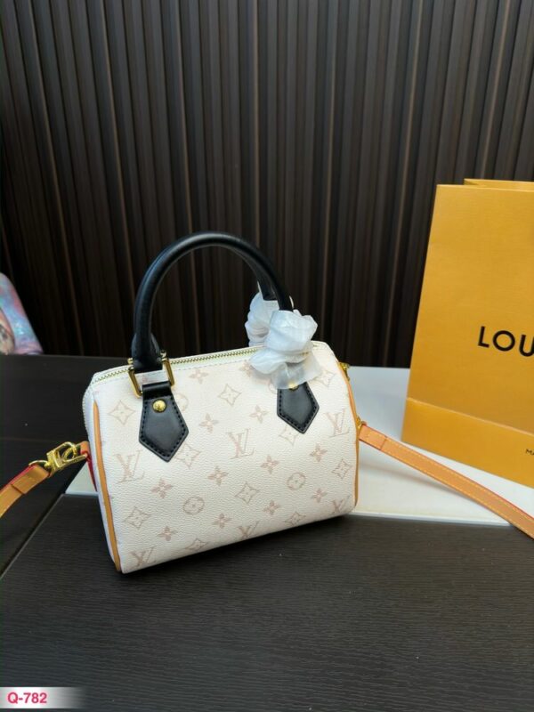 New Arrival LV Handbag L758