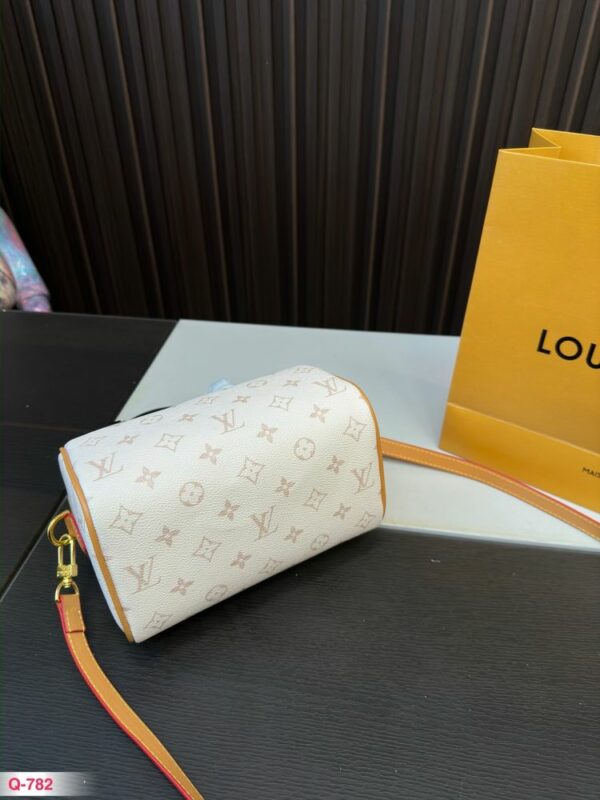 New Arrival LV Handbag L758