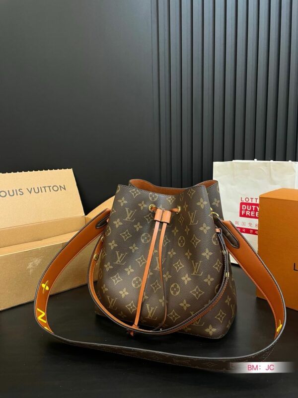 New Arrival LV Handbag L752