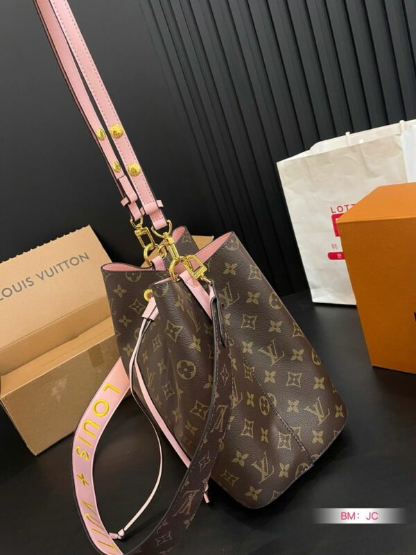 New Arrival LV Handbag L752