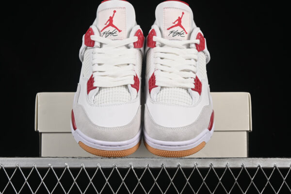 AJ 4 Retro SB Varsity Red DR5415-106