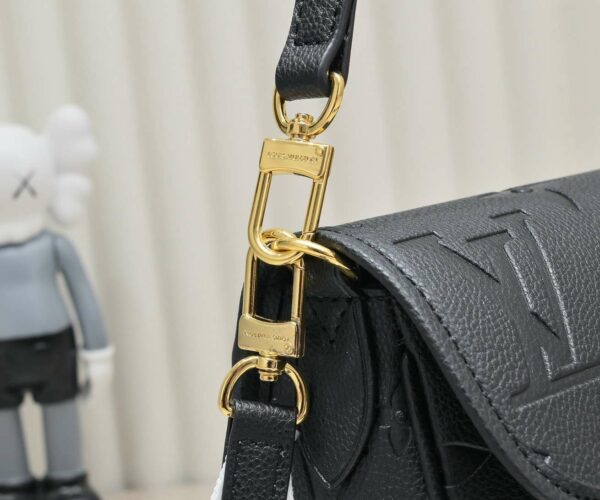 New Arrival L*V Handbag 1147