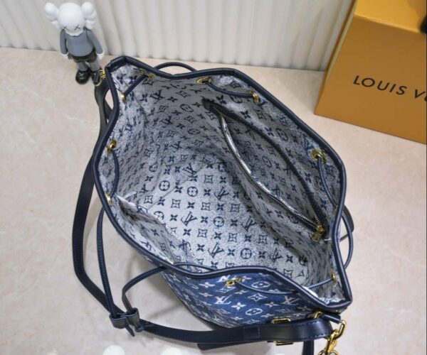 New Arrival L*V Handbag 1143