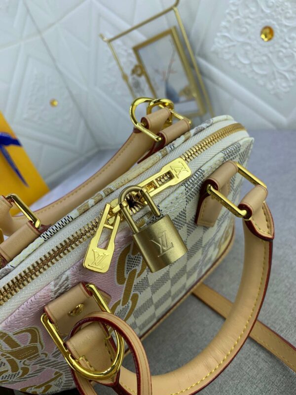 New Arrival L*V Handbag 1135