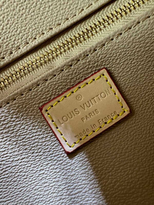New Arrival L*V Handbag 1100