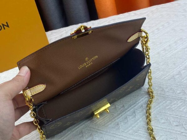 New Arrival L*V Handbag 1067