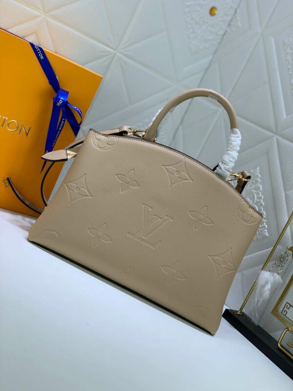 New Arrival L*V Handbag 987