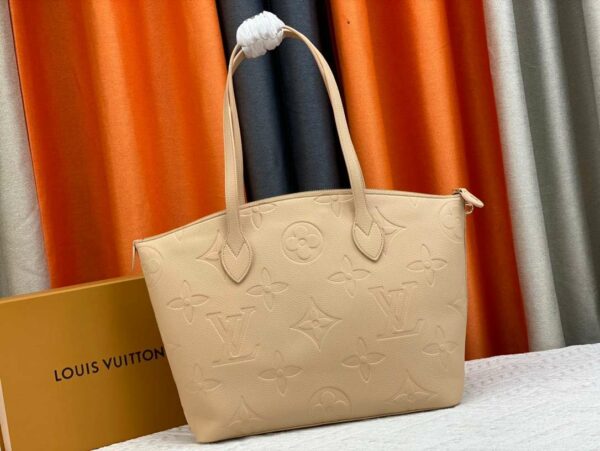 New Arrival L*V Handbag 981