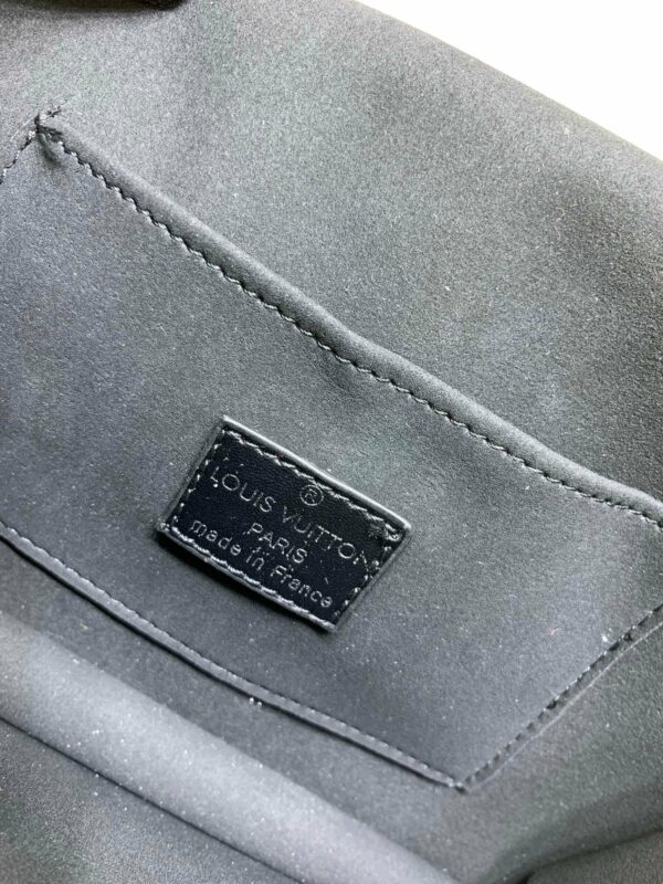 New Arrival L*V Handbag 915