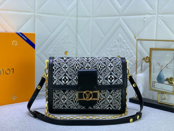 New Arrival L*V Handbag 915