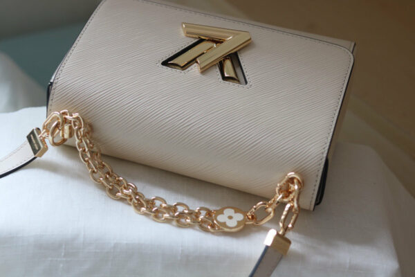 New Arrival L*V Handbag 903
