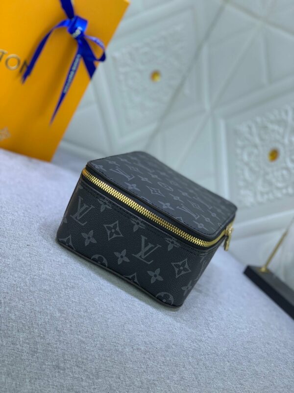 New Arrival L*V Handbag 843
