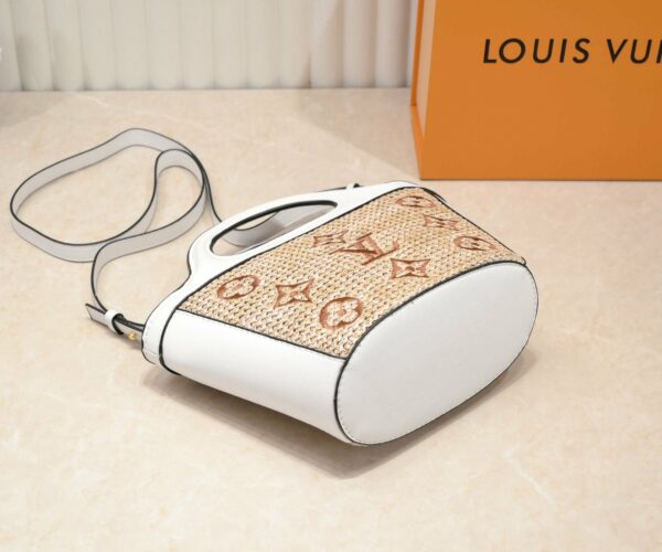 New Arrival L*V Handbag 838