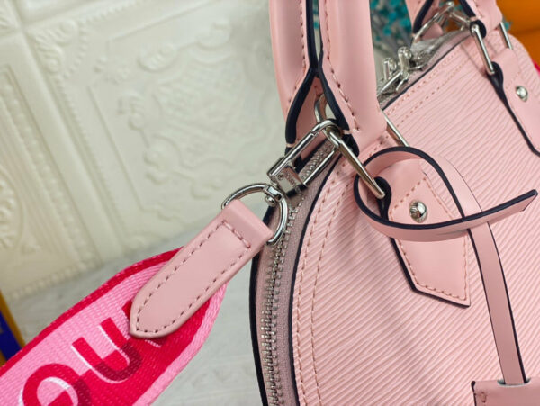 New Arrival L*V Handbag 817